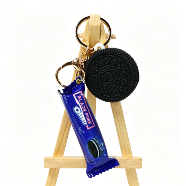 3 (2) Realistic Oreo Cookie Keychain