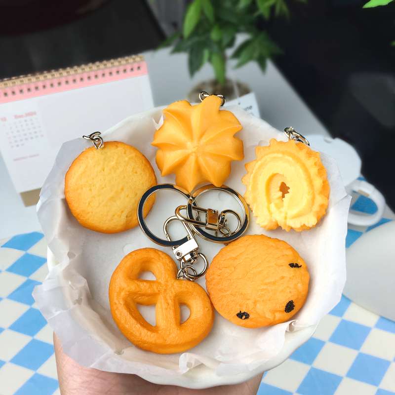 DIY Realistic Cookie Snack Model Keychain 3 主图 02