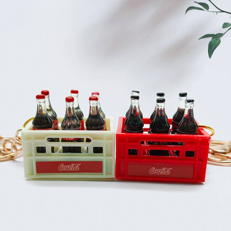 Mini Retro 6-Pack Red Cola Crate Keychain 2 主图 03 1