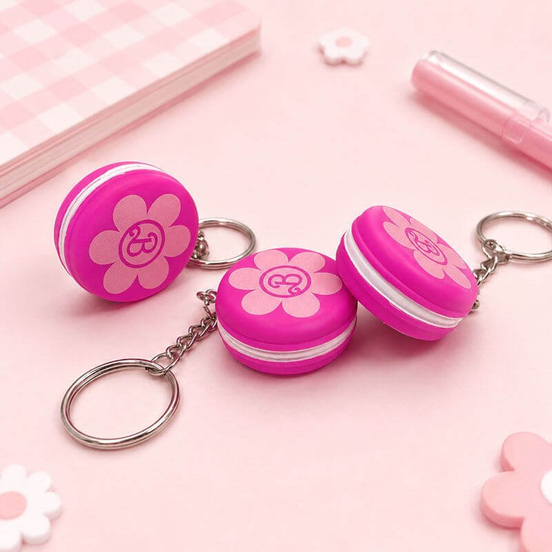 Barbie Pink Floral Macaron Keychain 2 粉色马卡龙详情 02